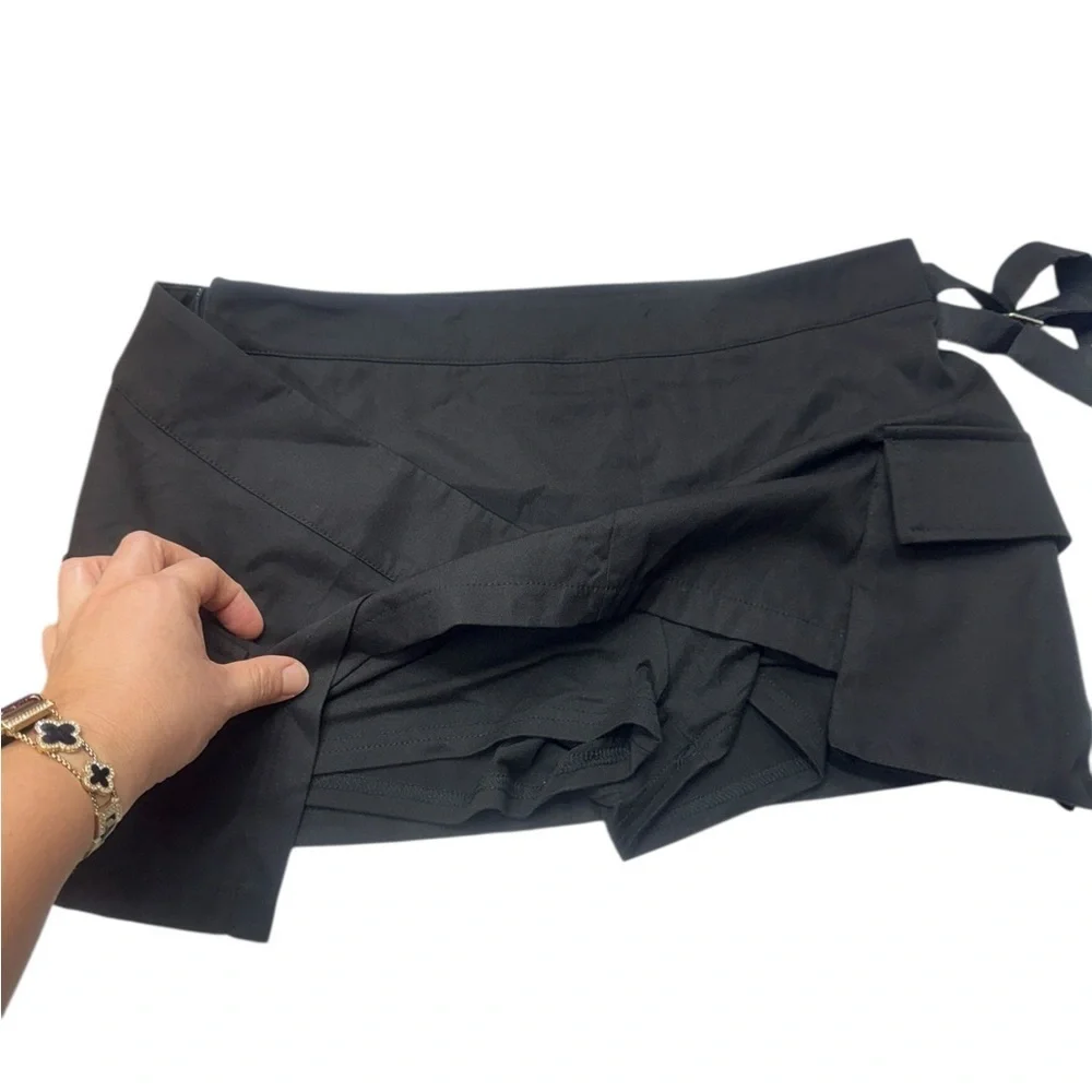 SHEIN Black Mini Skirt with Buckle Accents